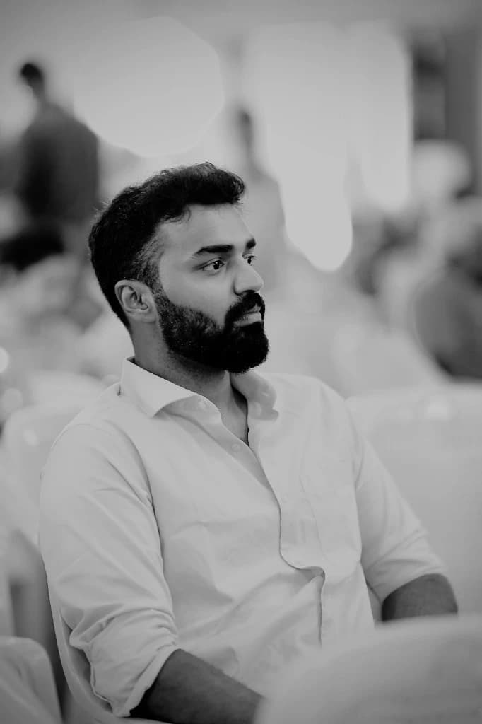 Agency or shipping work — collaboration, shipping, data and automation.